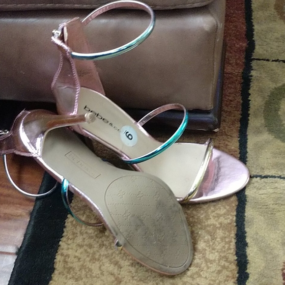 Shoes - Picture 2 of 2